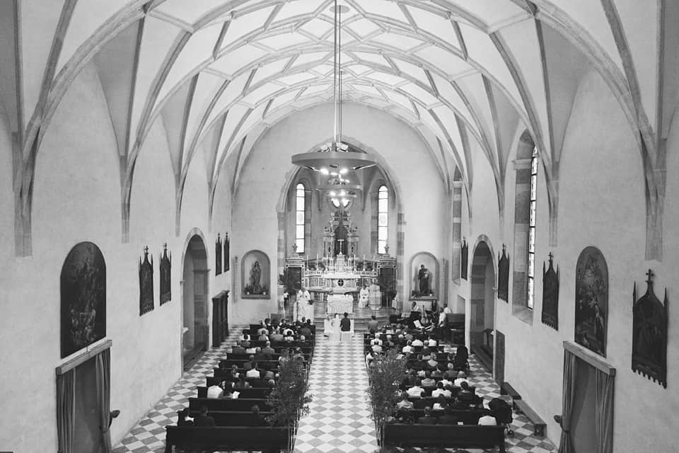 vista generale della chiesa dall'alto fotografo per matrimoni Brescia